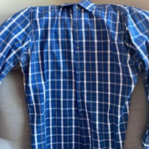 Banana Republic non iron slim fit dress shirt. Blue and white check. XL